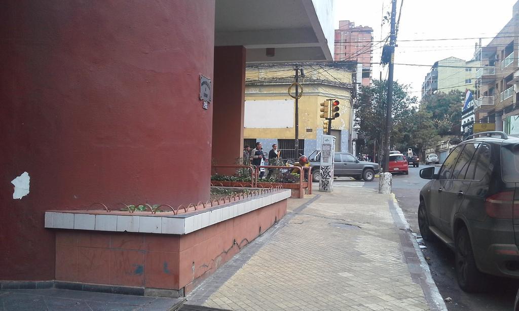Estudio En El Centro De Asunción Exteriér fotografie